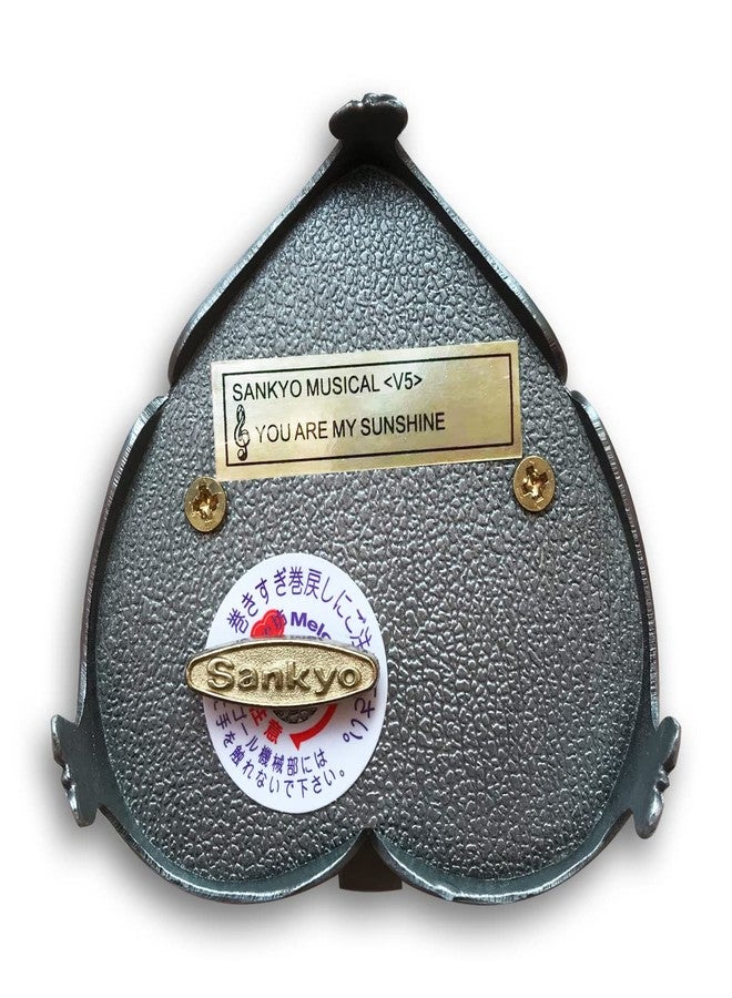 BinkeGG Tin Alloy Heart Shaped Wind up Music Box with Sankyo Musical Mechanism Tune: You are My Sunshine - Image 4